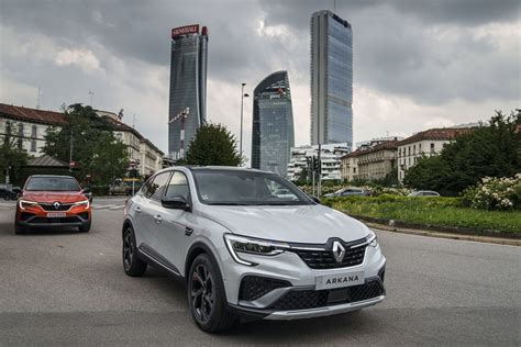 Renault Arkana, il suv coupè è anche full hybrid - Wired