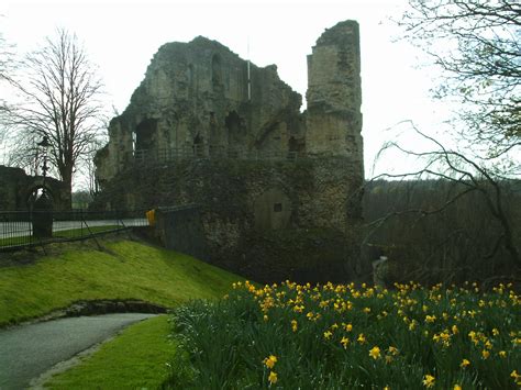 Justin's Blog : Knaresborough Castle And Riverside!