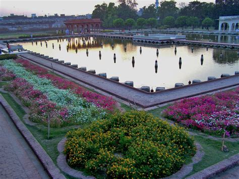 The Shalimar Gardens, Lahore, Pakistan - April 2008 | Flickr