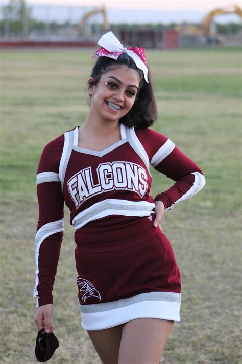 Real High School Cheerleader – Telegraph