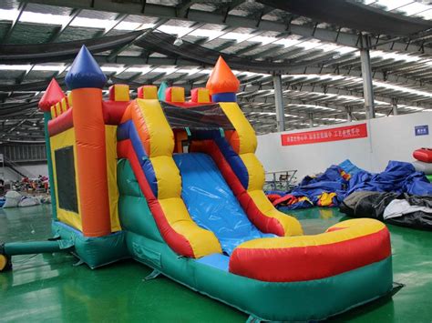 Wet or Dry Castle Bounce House With Slide – inflatableisland.co