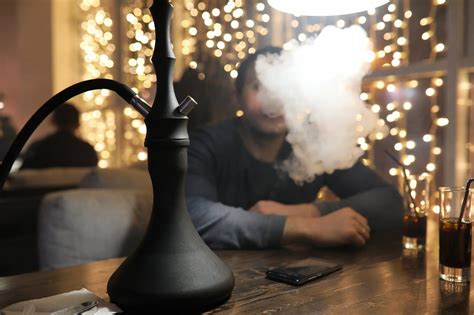 WHAT YOU NEED TO KNOW ABOUT SHISHA-SMOKING.