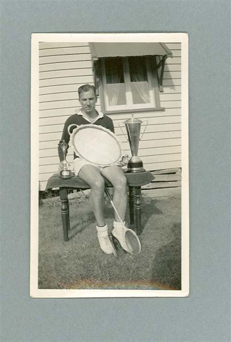 Photograph of Eric Metcalf, c1951 - Australian Sports Museum