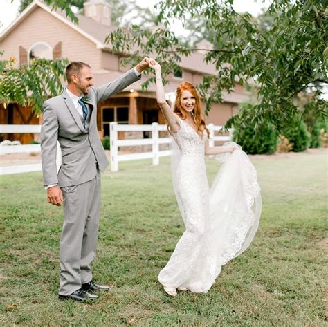 Wedding Venue | Southern Charm Venue - Home of the Barefoot Weddings