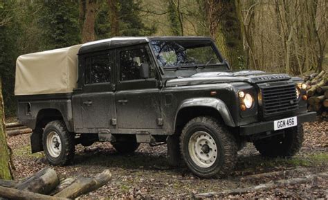 TopWorldAuto >> Photos of Land Rover Defender 130 Pick up - photo galleries