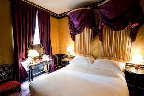 Paris: Romantic Hotels in Paris: Romantic Hotel Reviews: 10Best