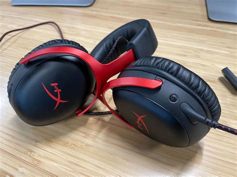 HyperX Cloud III Gaming Headset Review - Built Different - GameSpot