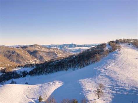 5 Best Ski Resorts in North Carolina, 2023/24 | Snowpak.com