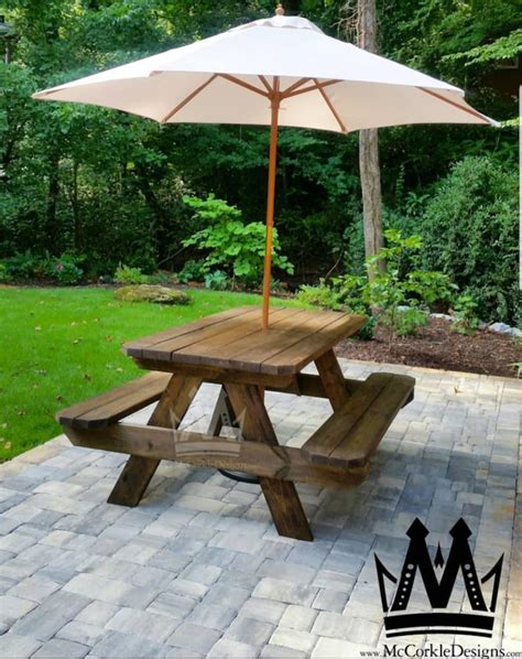 8ft Picnic table With umbrella hole Great for backyard | Etsy