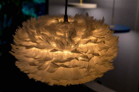 Haus mit LED Lampe aus Holz zum Aufhängen - Creative Commons Bilder