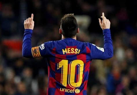 Lionel Messi se queda en el Barcelona hasta 2021 - La Primera de AM