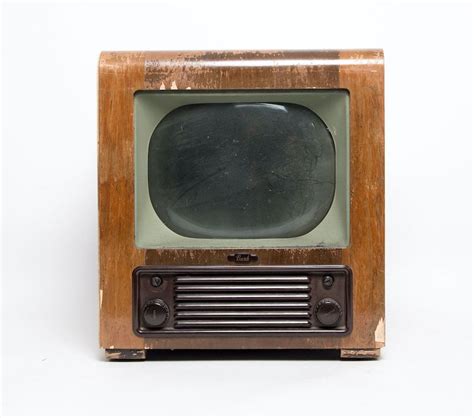 Non Practical Vintage 1940's Bush TV | LONDON PROP HIRE