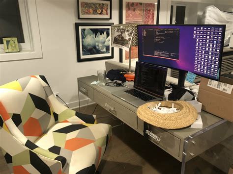 Dashiell Bark-Huss' cozy setup for running a startup and hacking on ...