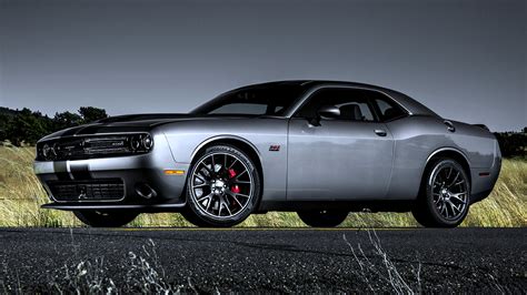 2015 Dodge Challenger Images