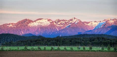 Pink Mountains During Morning Sunrise | Morning sunrise, Pink mountains, Landscape