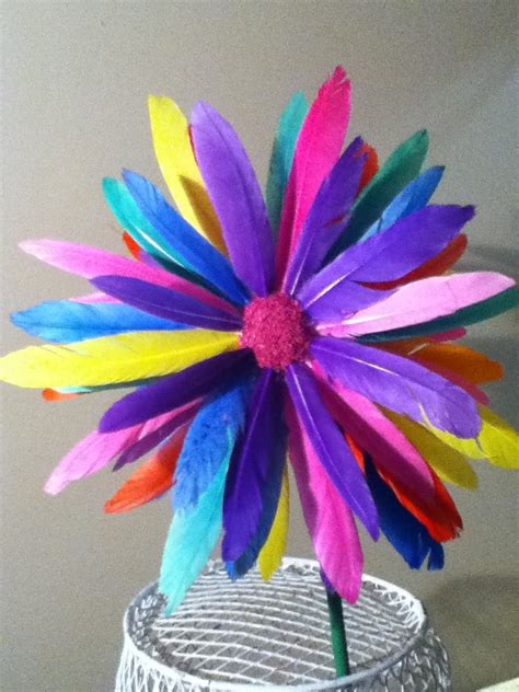 564 best images about D.I.Y. Feather Arts | Crafts on Pinterest ...