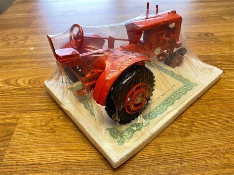 1988 NB&K Enterprises Allis-Chalmers UC 1/16th Scale Toy Tractor ...