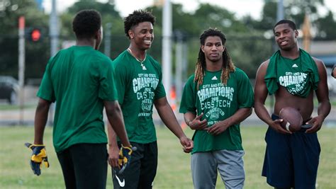 Detroit Cass Tech football alumni gather to compete, bond and mentor