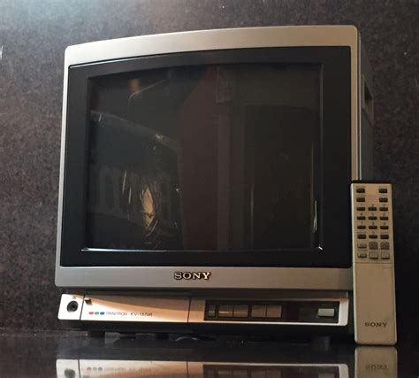 Sale ! Trinitron KV-1370R SONY Trinitron 13" Color Crt TV Television w ...