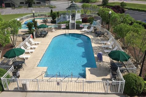 Clarion Inn Willow River Sevierville, Tennessee, US - Reservations.com