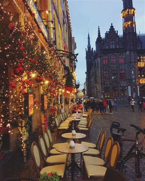 Christmas in the fairytale town of Bruges, Belgium : r/travel