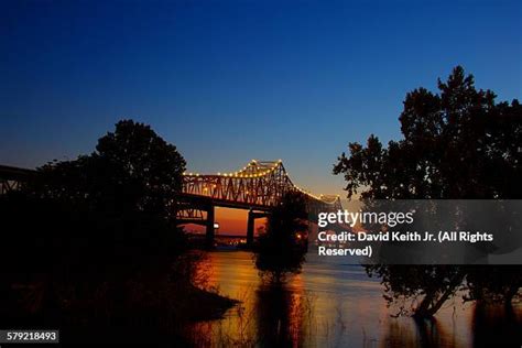 31 Mississippi River Bridge Baton Rouge Stock Photos, High-Res Pictures ...