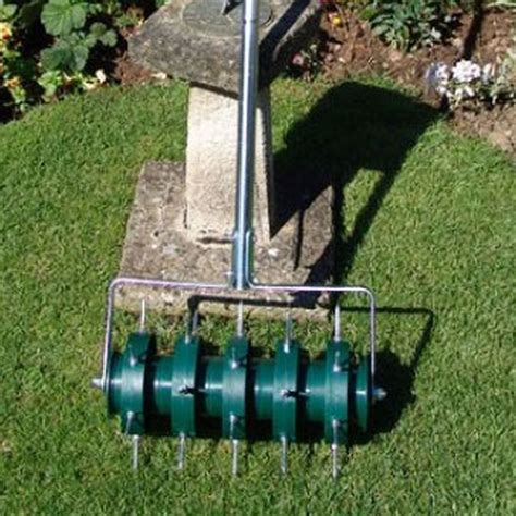 Greenkey Rolling Lawn Aerator - Best Manual Lawn Aerator