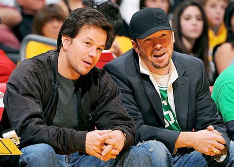 Hollywood's Most Memorable Celebrity Siblings Over the Years | Donnie wahlberg, Celebrity ...