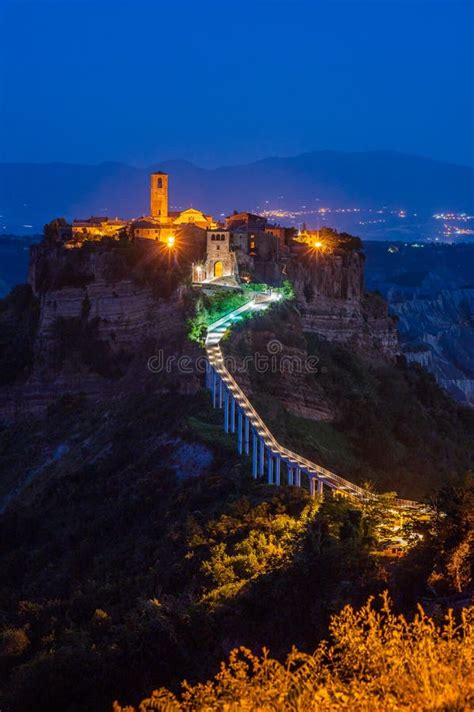 Night View Civita Di Bagnoregio Lazio Italy Stock Photos - Free ...