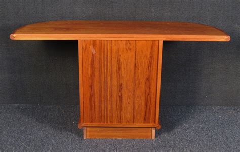Mid-Century Modern Teak Console Table For Sale at 1stDibs