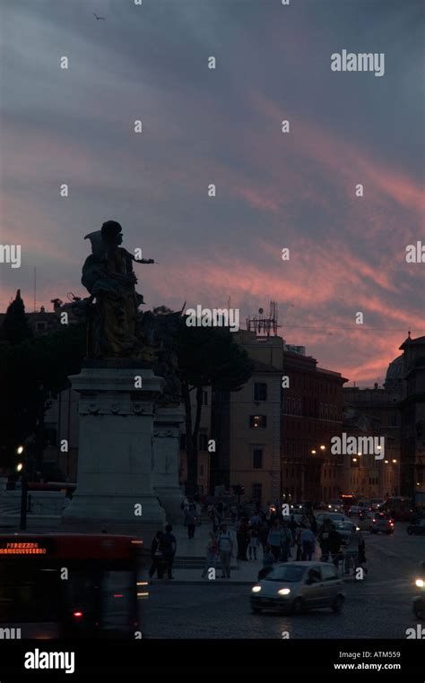 Sunset over Piazza Venezia Rome Italy Stock Photo - Alamy