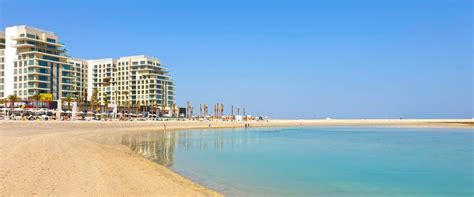 Top 8 Beaches in Bahrain that Offer Every Adventure and Fun