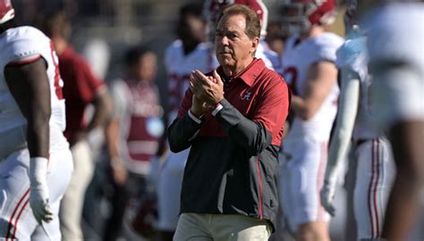 Alabama football coach Nick Saban announces his retirement – The ...