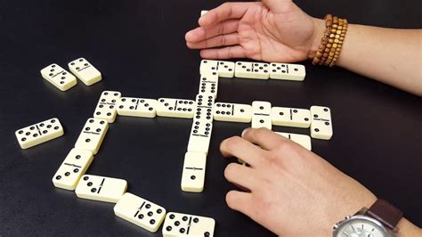 Como Se Juega La Americana En Dominoes - Otra Manera De Jugar Dominoes - YouTube