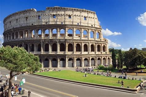 Vatican City and Ancient Rome Full-Day Small Group Tour 2024