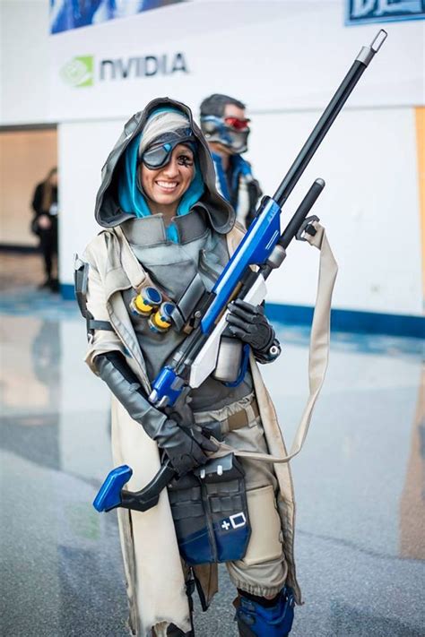 Ana cosplay | overwatch fan costume #ana #overwatch Support hero ...