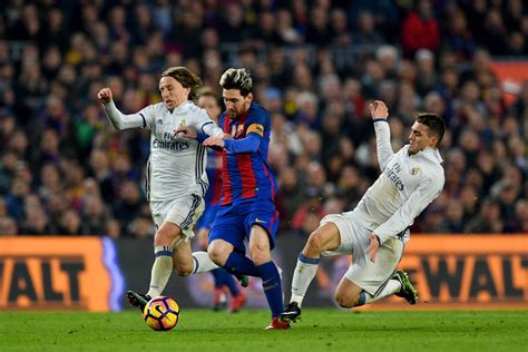 Barcelona vs Real Madrid, 2016 La Liga: Final Score 1-1 as El Clásico ends in draw - Barca ...
