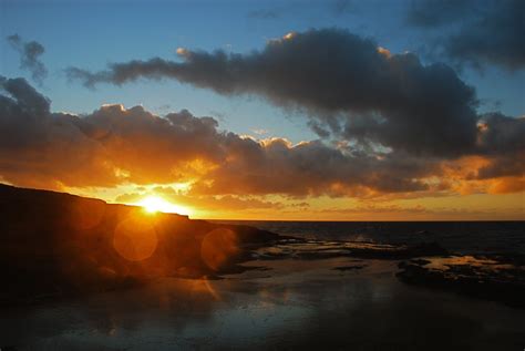 Hawaiian Sunrise | I love this picture of the sunrise in Oah… | Flickr