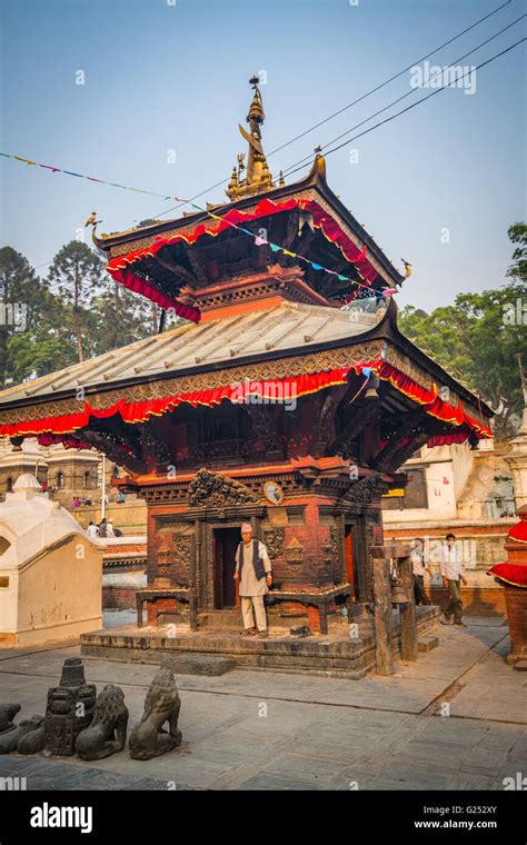 KATHMANDU, NEPAL-APRIL 25: The Pashupatinath Temple 25, 2016 in ...