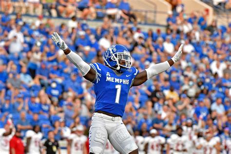 Grading Memphis football in season-opening win vs Nicholls State