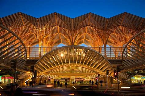 Train station, Lisbon, Portugal | Architecture | Pinterest