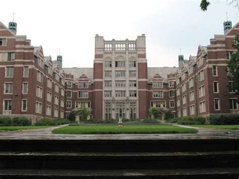 Wellesley College - CollegeAdvisor