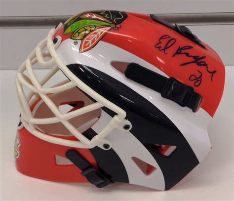 Lot Detail - Ed Belfour Autographed Black Hawks Mini Mask