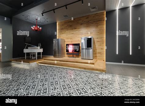 Home Appliance Store Interior High Resolution Stock Photography and Images - Alamy