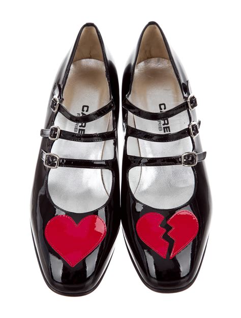 Carel Paris Heart Mary Jane Pumps - Shoes - WCRFG20001 | The RealReal