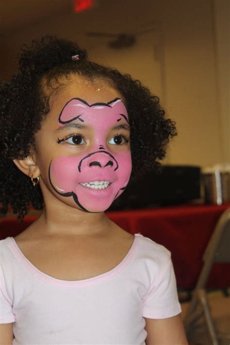 Pig piggy face painting | Pig face paint, Girl face painting, Face painting halloween