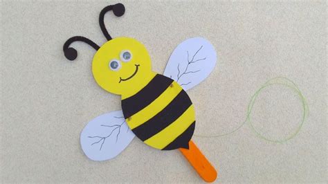 Flying Honey Bee with Moving Wings (Paper Craft) - VerbNow