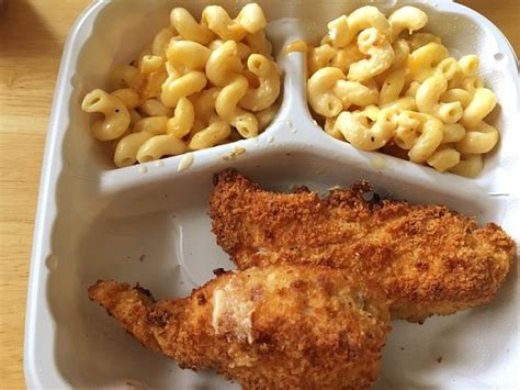 Macaroni With Chicken Strips - swaystory