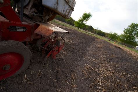 Prepping the Garden - Gardening with a rototiller and work… | Flickr