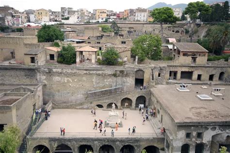 Vesuvius Victim Identified as Elite Roman Soldier Sent on Failed Rescue ...